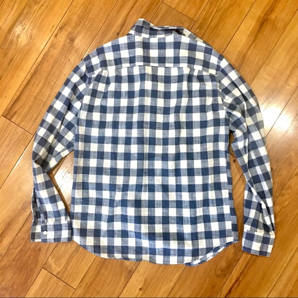 AEO American Eagle blue checkered lumberjack shirt top - super soft style - Picture 2 of 2
